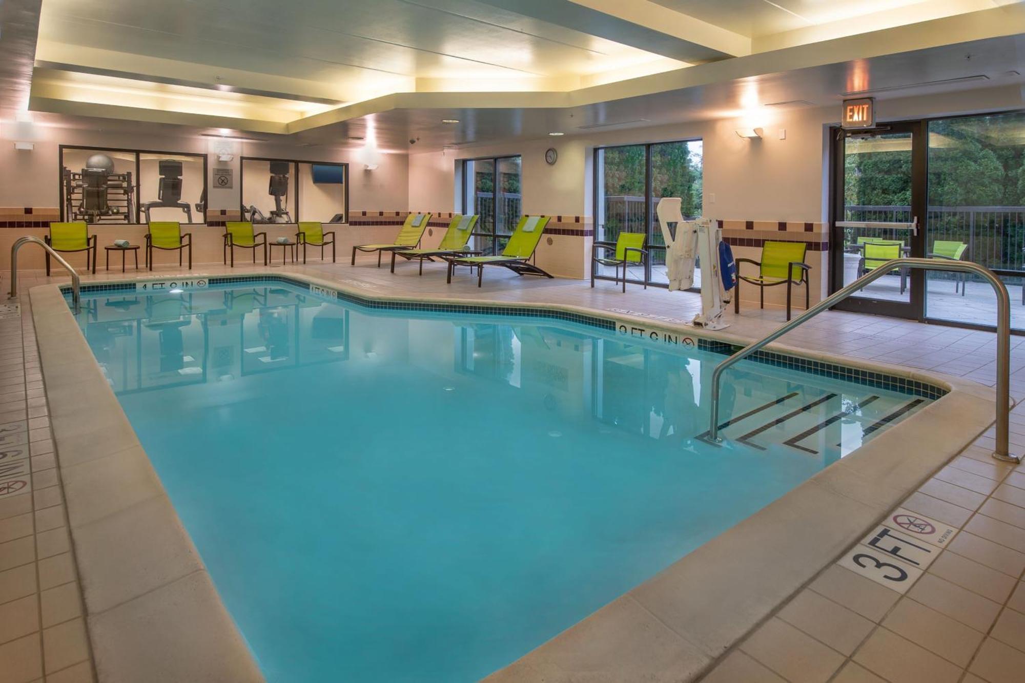 Springhill Hotel 3*